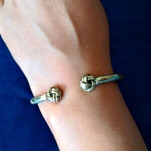 Love Knot Double Knot Hinged Bracelet, Silver Tone Fashion Jewelry, Pre-owned